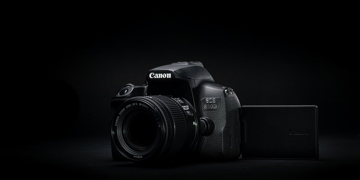 Canon EOS 850D